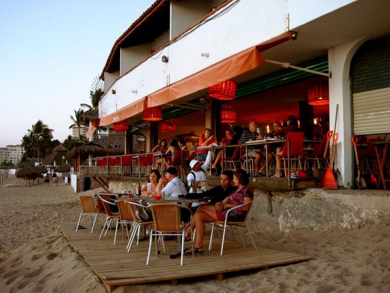 Top Four Outdoor Dining Options in Puerto Vallarta Acai